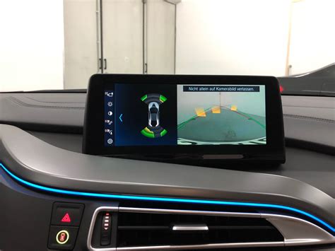 Der <strong>BMW Drive Recorder</strong> ermöglicht die Aufnahme eines Videos von der Fahrzeugumgebung und das Abspielen dieses Videos auf dem zentralen Control Display oder über USB-Export auch auf Ihrem CE-Gerät. . Bmw drive recorder